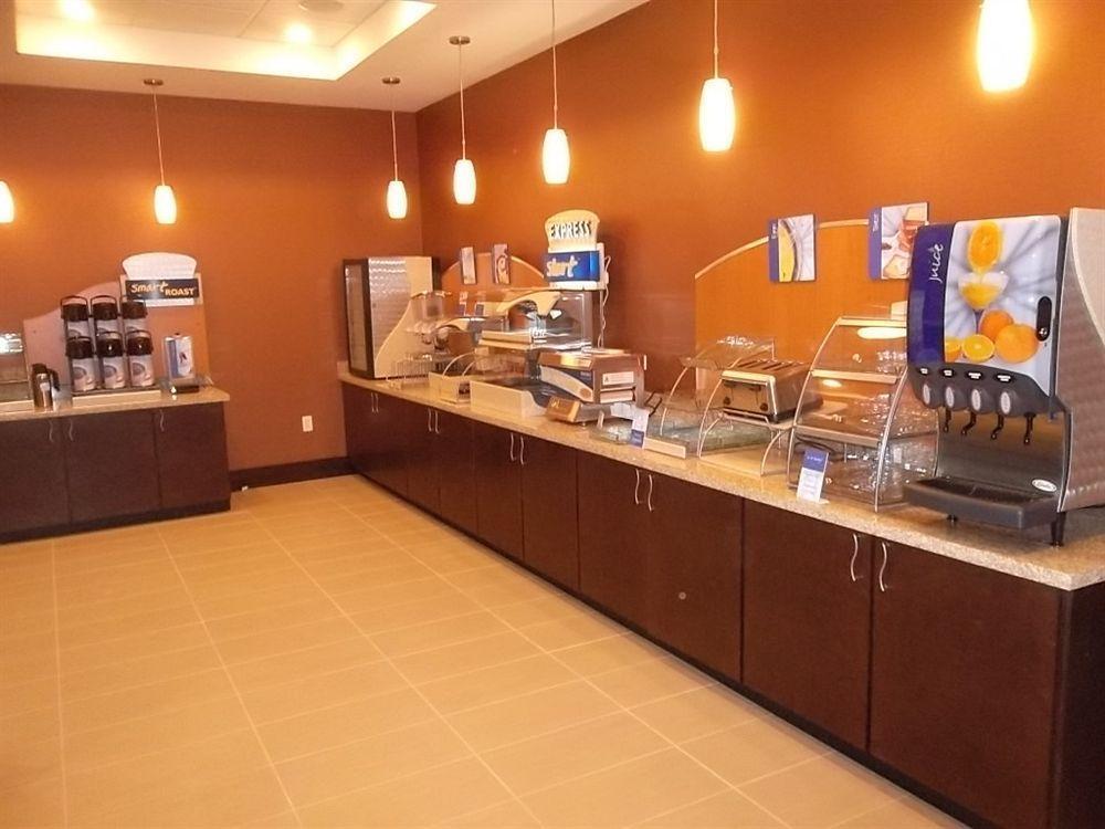 Holiday Inn Express Hotel & Suites Orlando East-Ucf Area By Ihg Alafaya Eksteriør bilde